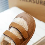 Pantoufles en cuir pour enfants