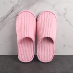 Pantoufle  Confortables Légers Et Antidérapants, Pour Hôtel Et Invités lot de 2 Paires - Rose, 9.5