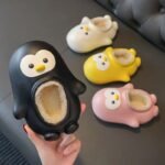 Pantoufle mignons et chauds pour enfants avec motif de pingouin