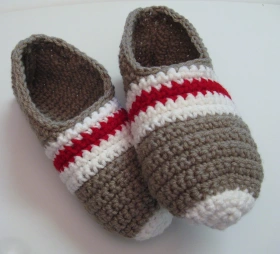 pantoufles-bas-de-laine-crochet-femme-6